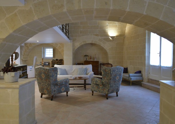 SASSI MATERA - PALAZZOTTO INDIPENDENTE IN PIENA PROPRIETA'